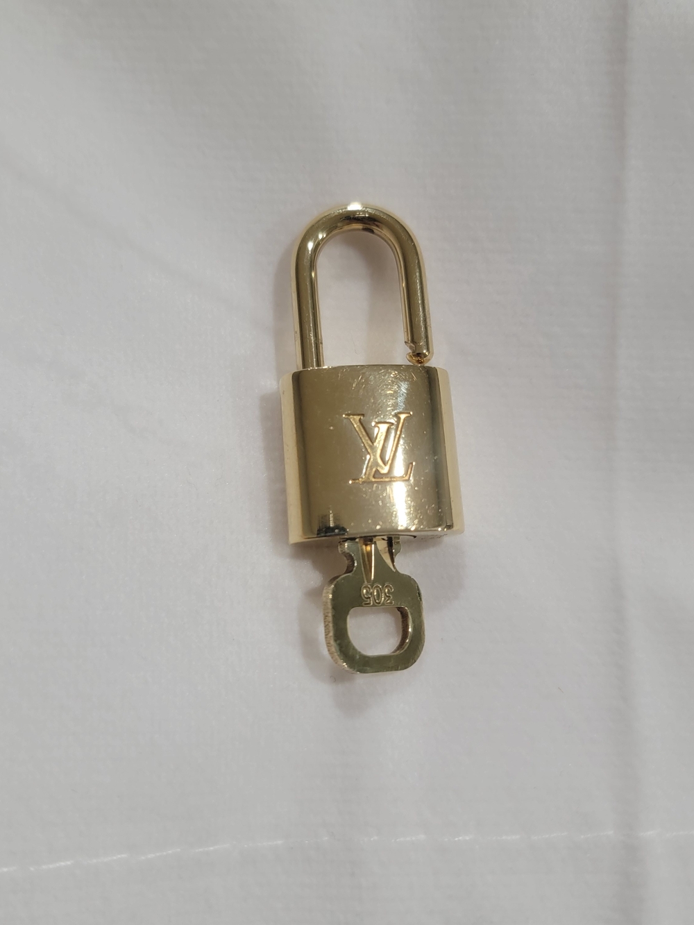 Louis Vuitton Gold Padlock with Key - Picture 2 of 6